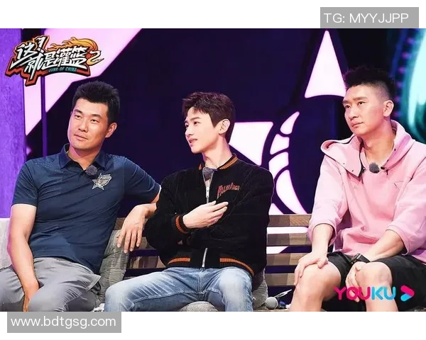 头盔哥与赵强的巅峰对决谁能笑到最后揭开真相与悬念 头盔哥与赵强的巅峰对决谁能笑到最后揭开真相与悬念