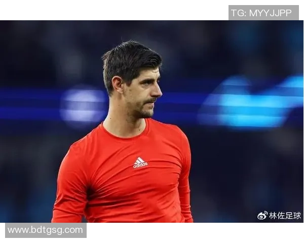 库尔图瓦:守护球门的巨人如何在绿茵场上书写传奇故事 库尔图瓦:守护球门的巨人如何在绿茵场上书写传奇故事