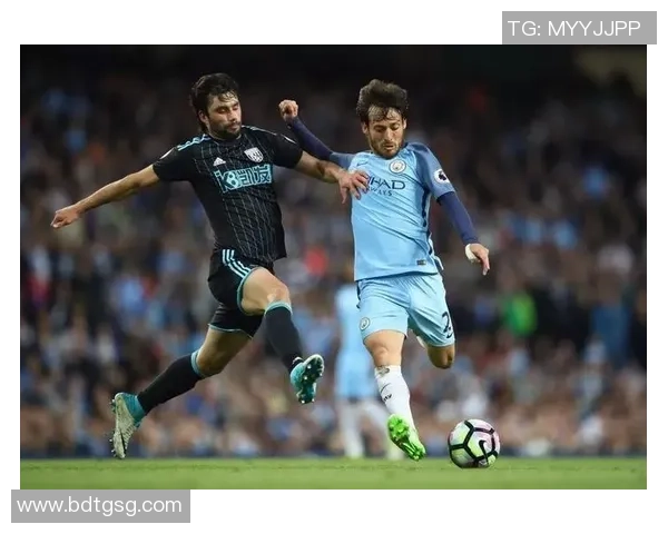 曼城主场迎战西布朗腾讯直播全程回顾与精彩瞬间分析